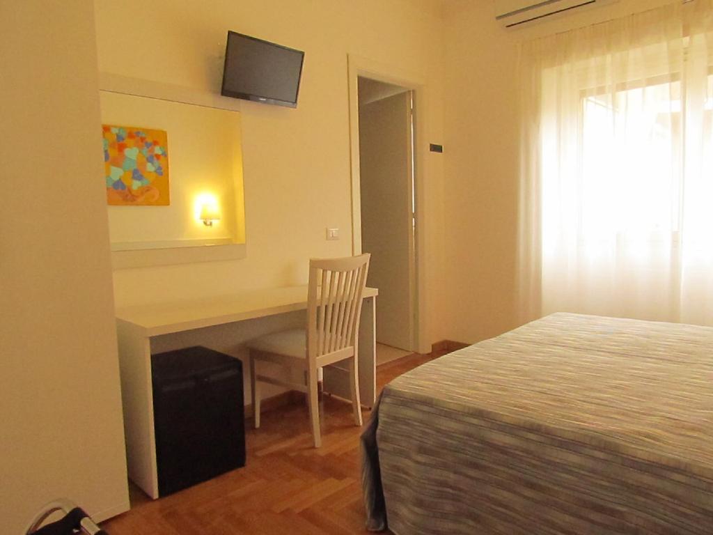 Buonarroti Guest House Roma Phòng bức ảnh