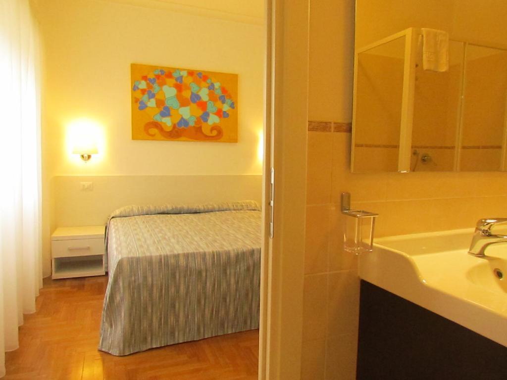Buonarroti Guest House Roma Ngoại thất bức ảnh